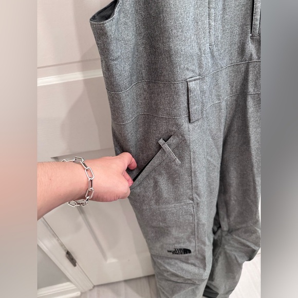🦋THE NORTH FACE Freedom Insulated Bib Womens Pants Medium Grey Heather SzLarge - Picture 8 of 14
